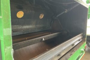 2009 Garbage Truck Mitsubishi Fuso Canter PDG-FE83DY