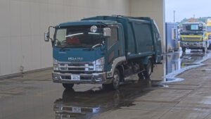 2007 Garbage Truck Isuzu Forward PKG-FRR90S2
