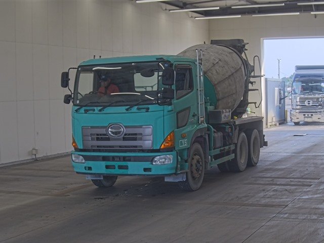 2012 Concrete Mixer Truck Hino Profia QKG-FS1AKAA