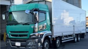 2017 Van Wing Mitsubishi Fuso Super Great QPG-FS64VZ