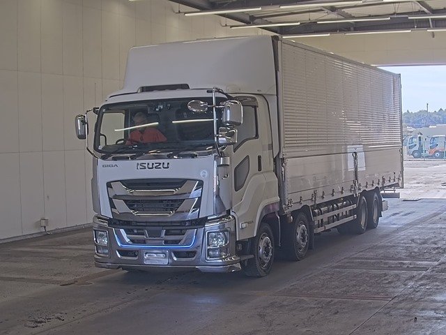 2016 Van Wing Isuzu Giga QKG-CYJ77B
