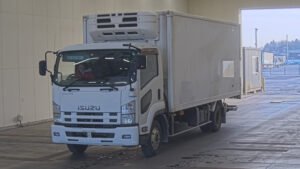 2013 Freezer Refrigerator Truck Isuzu Forward TKG-FRR90S2
