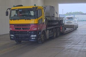 2013 Trailer Head Mitsubishi Fuso Super Great Tractor Set Semi-Trailer with 2-Diff.
