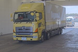 2013 Van Wing Hino Profia QKG-FW1EXBG