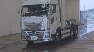 2018 Trailer Head Isuzu Giga QDG-EXY52BJ