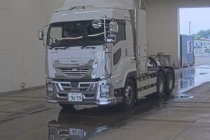2018 Trailer Head Isuzu Giga QDG-EXY52BJ