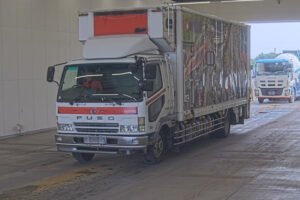 2004 Others Trucks Mitsubishi Fuso Fighter PJ-FK64FMZ