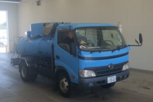 2011 Vacuum Truck Hino Dutro BDG-XZU404X