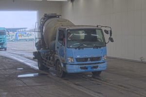 2011 Concrete Mixer Truck Mitsubishi Fuso Fighter LKG-FK72FZ