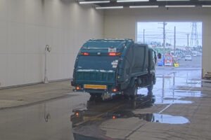 2007 Garbage Truck Isuzu Forward PKG-FRR90S2