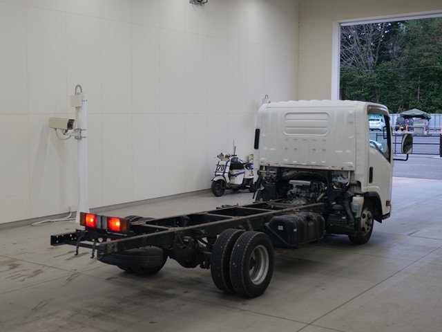 2014 Chassis Truck Isuzu Elf TKG-NLR85AN - Image 6