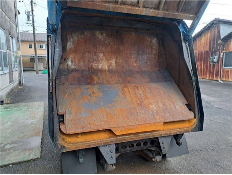 2014 Garbage Truck Isuzu Elf TKG-NKR85AN - Image 7