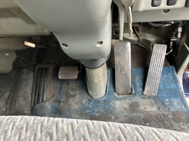 2000 Flat Body Truck Mitsubishi Fuso Fighter KK-FK71HH - Image 7