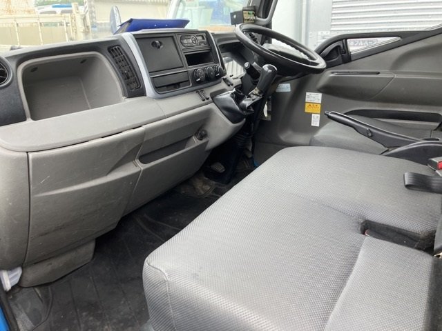2017 Garbage Truck Mitsubishi Fuso Canter TPG-FEA50 - Image 8