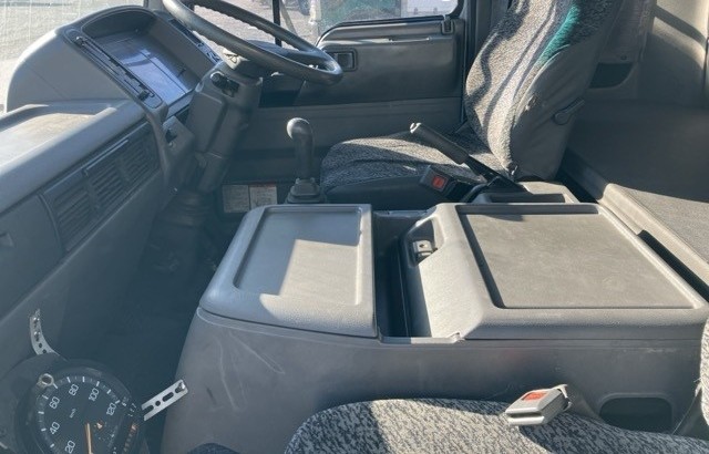 1997 Flat Body Truck Hino Ranger KC-FD1JLBA - Image 10