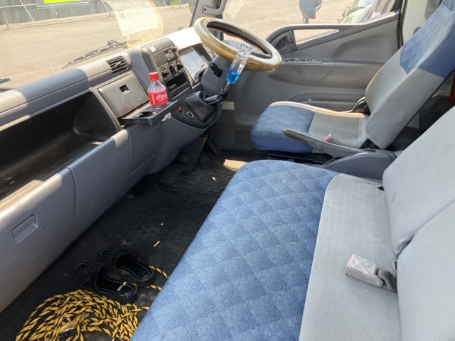 2005 Crane Truck Mitsubishi Fuso Canter PA-FE83DGN - Image 7