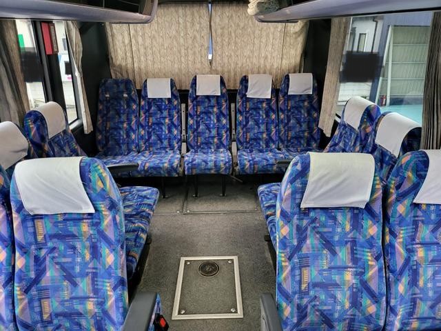 2005 Bus Hino Selega KL-RU1FSEA - Image 8