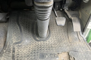 2015 Chassis Truck Mitsubishi Fuso Canter TKG-FGA50 - Image 7