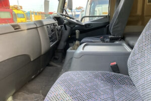 2008 Van Wing Mitsubishi Fuso Fighter PDG-FK64F