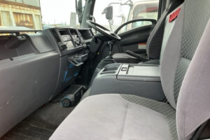 2014 Van Wing Isuzu Forward TKG-FRR90S2