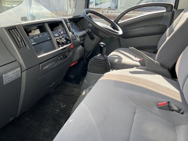 2016 Van Wing Isuzu Elf TRG-NLR85AN - Image 8