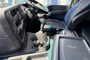 2016 Trailer Head Isuzu Giga QKG-EXD52BD - Image 7
