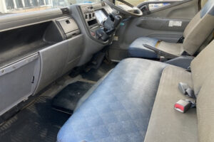 2005 Garbage Truck Mitsubishi Fuso Canter PA-FE83DEY - Image 7