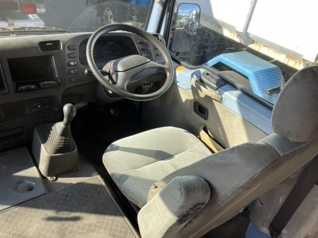 2001 Bus Mitsubishi Fuso Rosa KK-BE63EG - Image 8