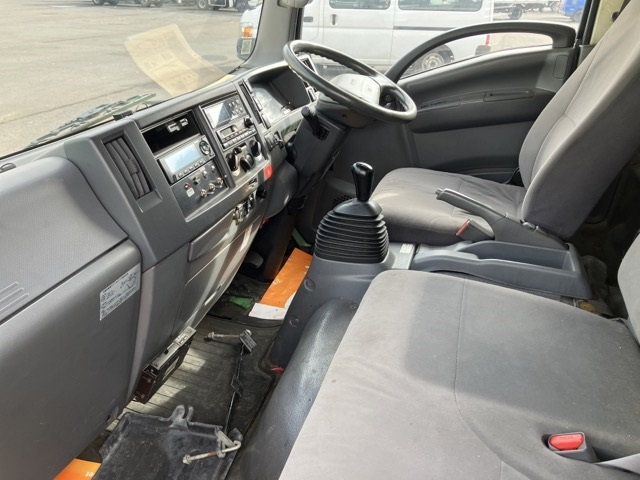 2014 Freezer Refrigerator Truck Isuzu Elf TKG-NPR85 - Image 8