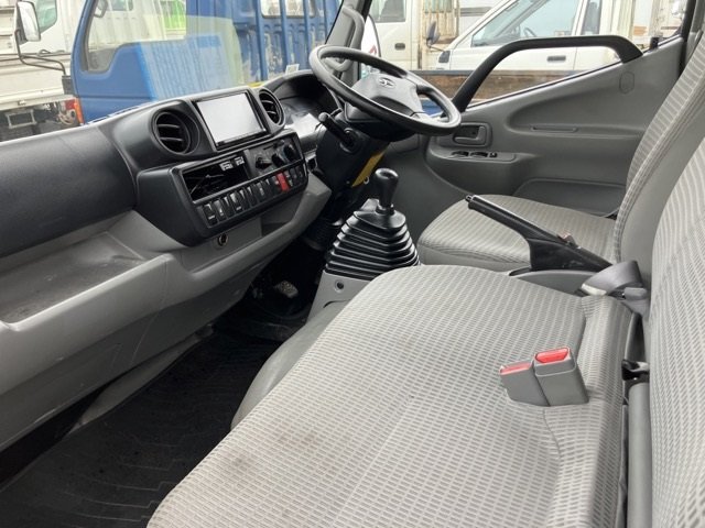 2019 Van Wing Toyota Dyna TKG-XZU600 - Image 8