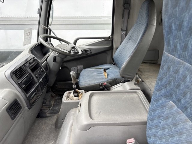 2000 Concrete Mixer Truck Mitsubishi Fuso Fighter KK-FK61HEY - Image 8