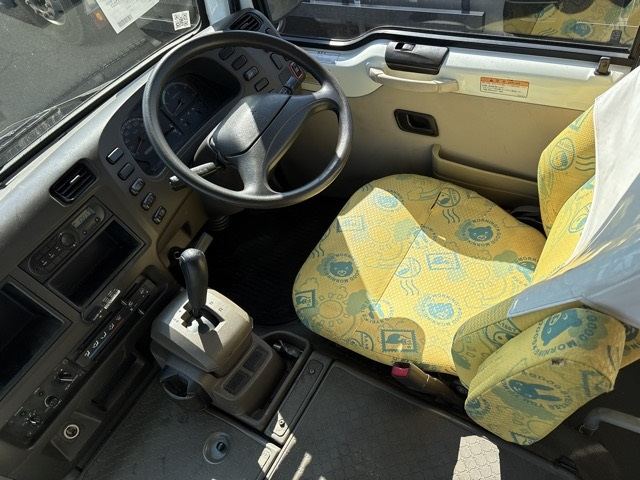 2016 Bus Mitsubishi Fuso Rosa TPG-BE640E - Image 8