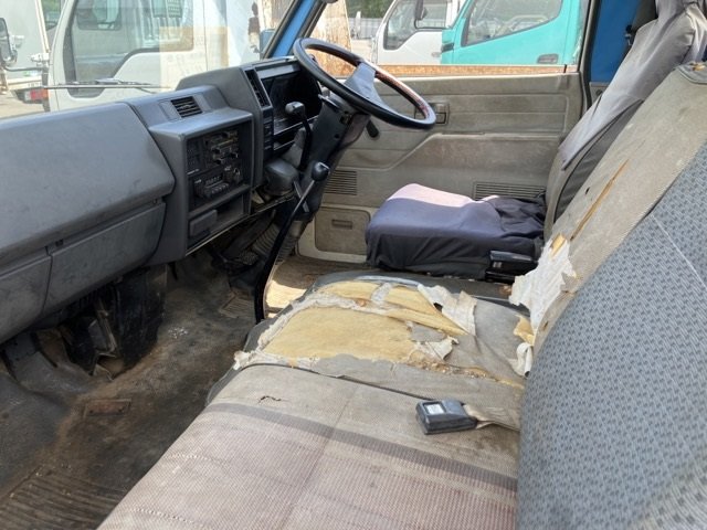 1986 Crane Truck Isuzu Elf P-NPR59PR - Image 8