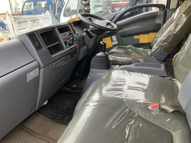 2011 Garbage Truck Isuzu Elf PDG-NPR75N - Image 8