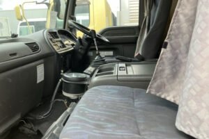 2005 Van Wing Isuzu Forward ADG-FRD90H3
