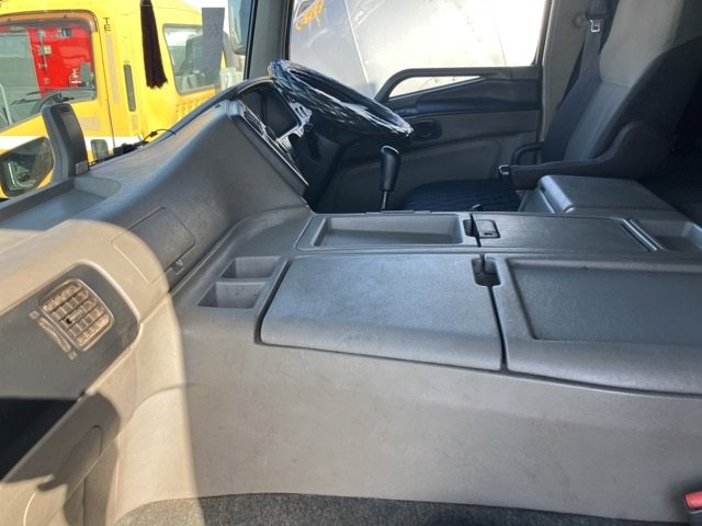 2017 Dump Tipper Truck Mitsubishi Fuso Super Great QPG-FS64VZ - Image 8
