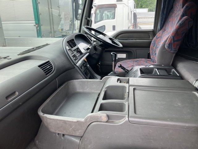2006 Van Wing Isuzu Giga PJ-CYJ51W6 - Image 8