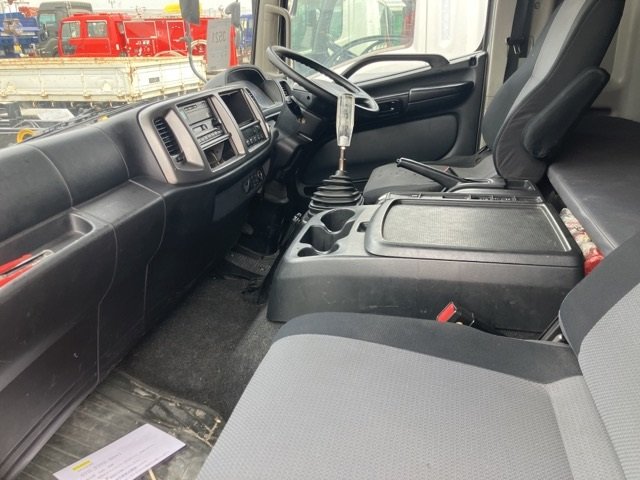 2012 Van Wing Hino Ranger TKG-FD7JMAG - Image 8