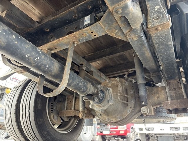 2012 Crane Truck Hino Dutro TKG-XZU650 - Image 11