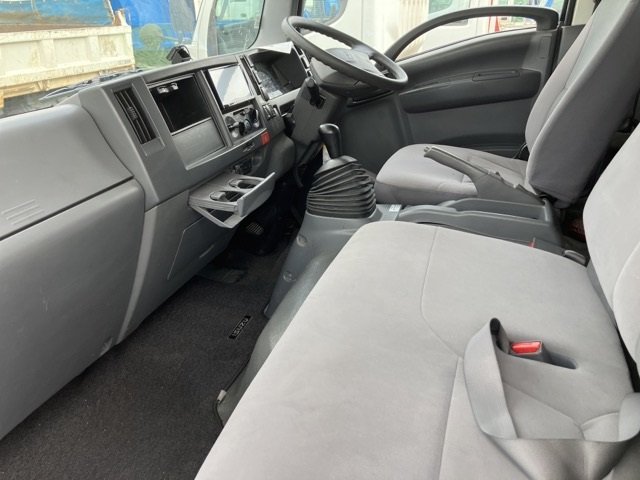 2017 Self Loader Isuzu Elf TPG-NPR85AN - Image 8