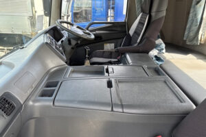 2014 Trailer Head Mitsubishi Fuso Super Great QKG-FP54VER - Image 8