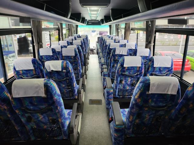 2005 Bus Hino Selega KL-RU1FSEA - Image 9