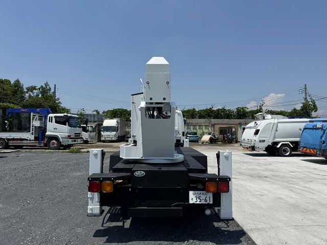 2006 Crane Truck Mitsubishi Fuso Fighter PA-FK71D - Image 7