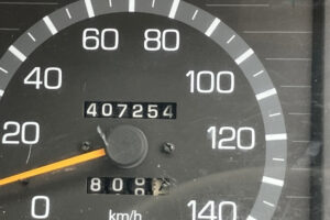 2000 Flat Body Truck Mitsubishi Fuso Canter KK-FE63EGX