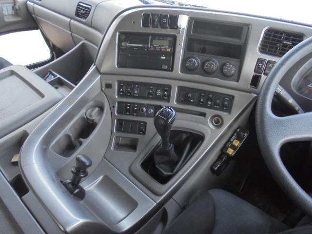 2015 Dump Tipper Truck UD Nissan Quon QKG-CW5XL - Image 9