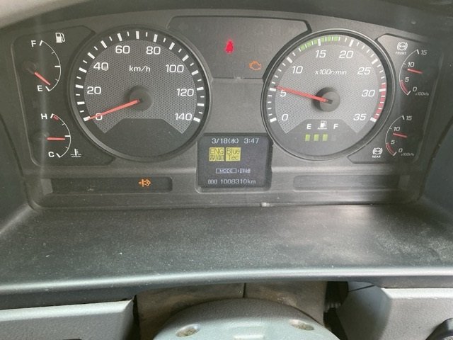 2017 Van Wing Mitsubishi Fuso Fighter QKG-FK65FZ - Image 9