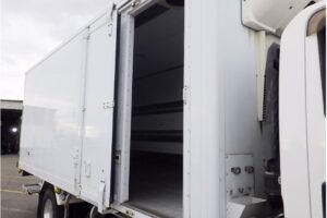 2018 Freezer Refrigerator Truck Isuzu Forward 2PG-FRR90S2