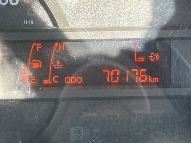 2013 Dump Tipper Truck Hino Dutro TKG-XZC610T - Image 9