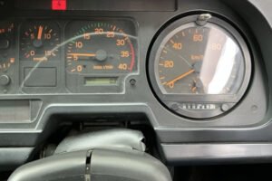 2005 Van Wing Isuzu Forward ADG-FRD90H3