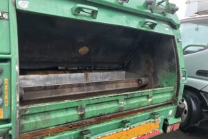 2009 Garbage Truck Mitsubishi Fuso Canter PDG-FE83DY